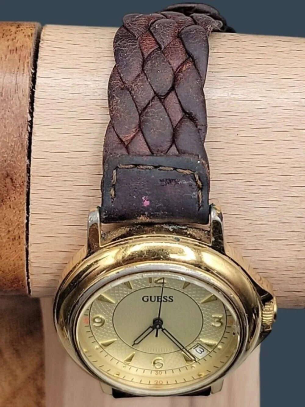 Guess Mens Quartz Watch 1997 31mm 8
